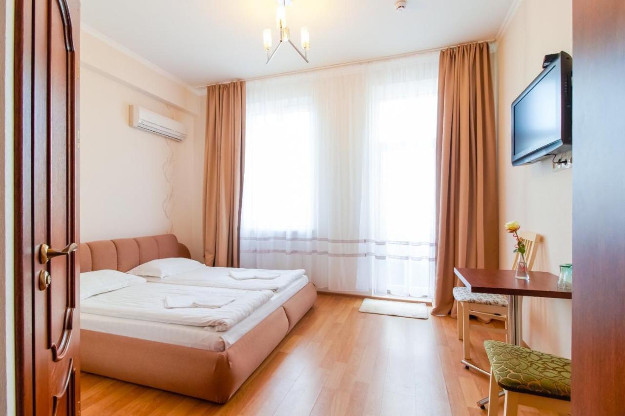 Orhideya Panzió Lviv Kültér fotó