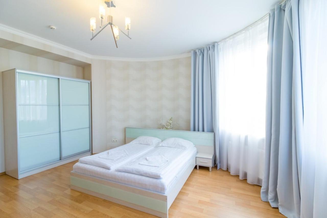 Orhideya Panzió Lviv Kültér fotó