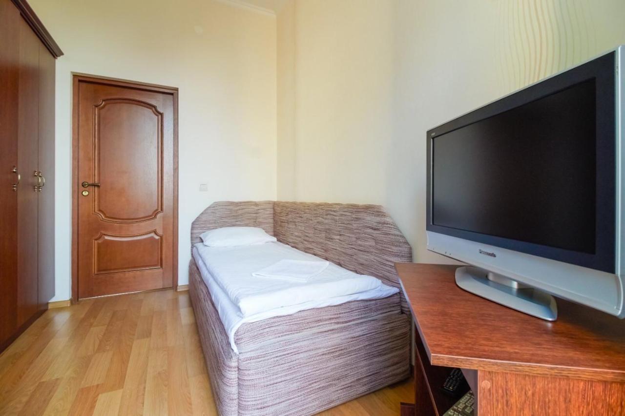 Orhideya Panzió Lviv Kültér fotó